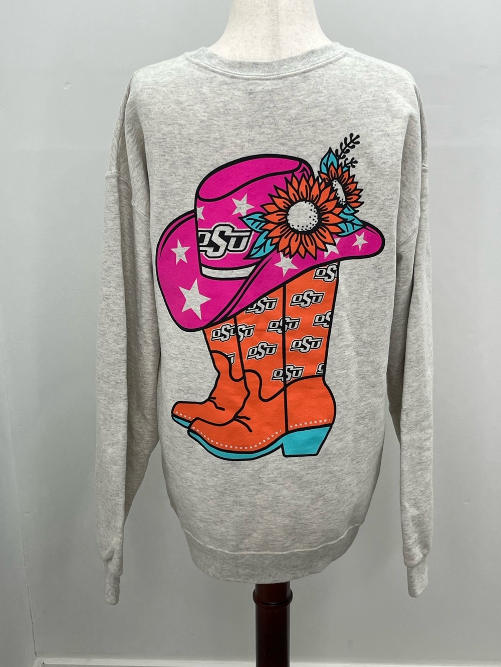 Oklahoma State OSU Cowboy Boot Sunflower Western Women’s Sweatshirt Medium - Picture 4 of 9